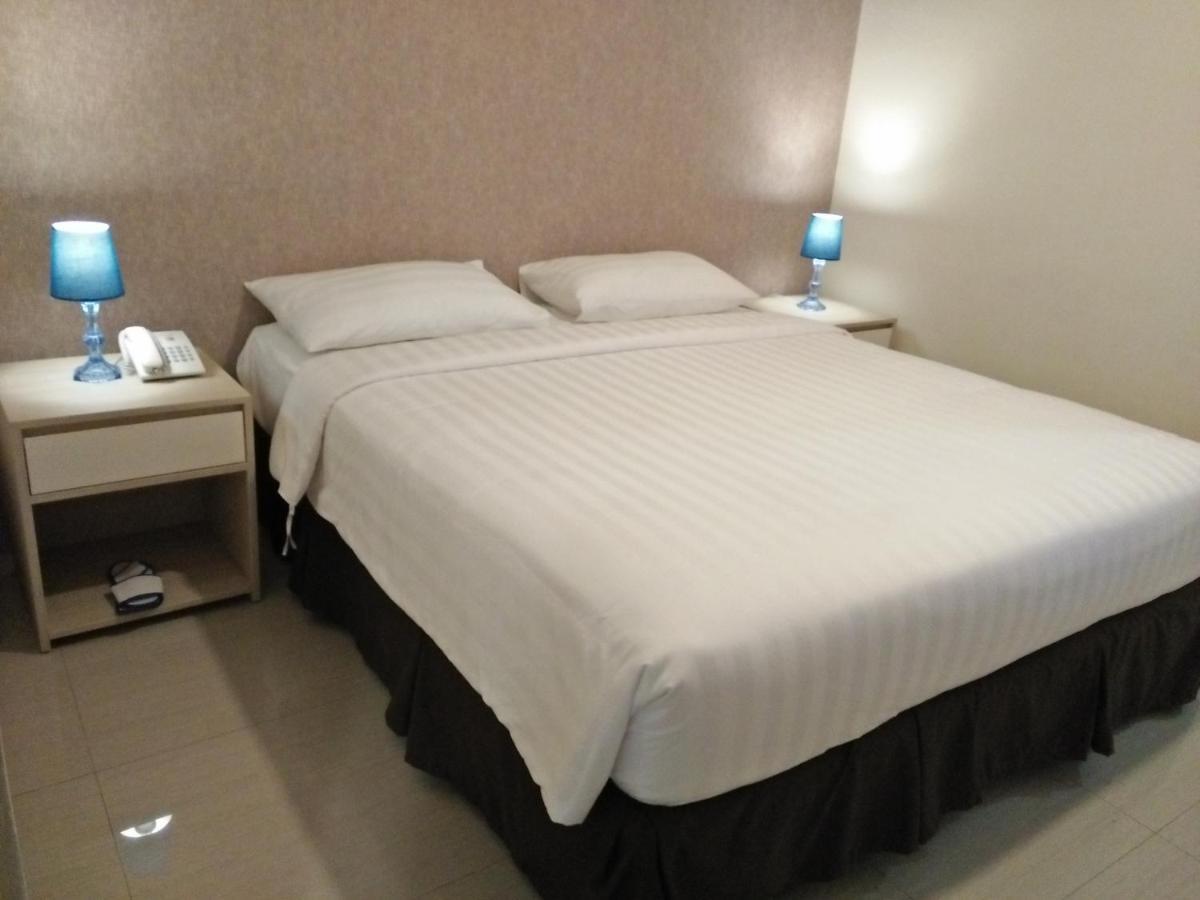 Kitara Hotel Jakarta Pokoj fotografie